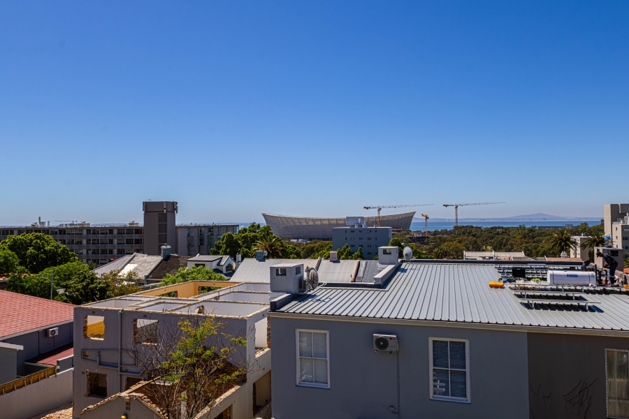 2 Bedroom Property for Sale in Green Point Western Cape